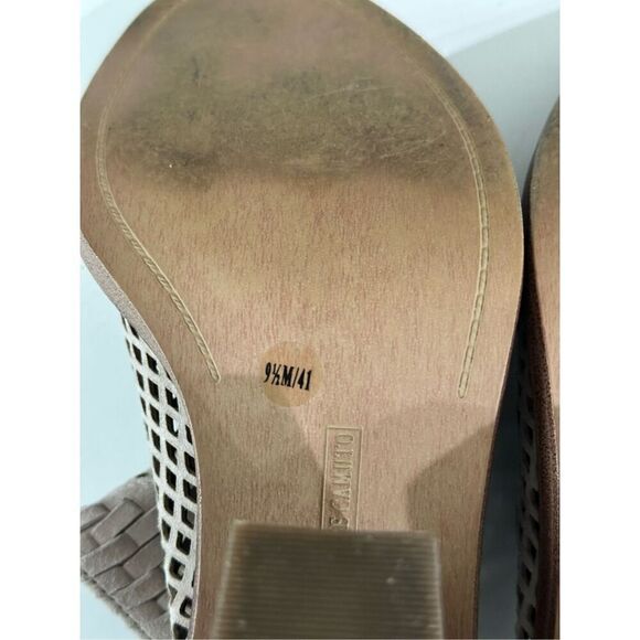 Vince Camuto Fritzey Peep Toe Bootie Beige Suede Leather Womens 9.5 - Picture 12 of 12